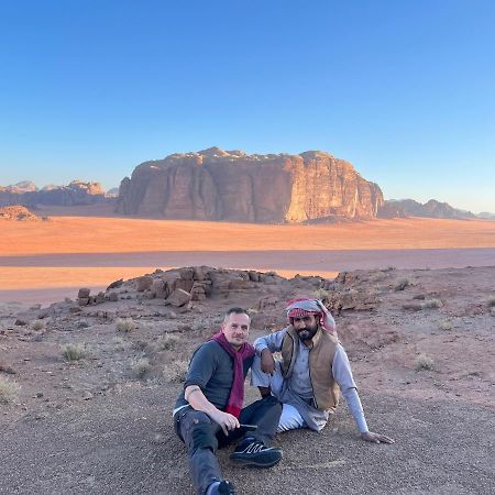 Wadi Rum Cave Camp &Jeep Tour Esterno foto