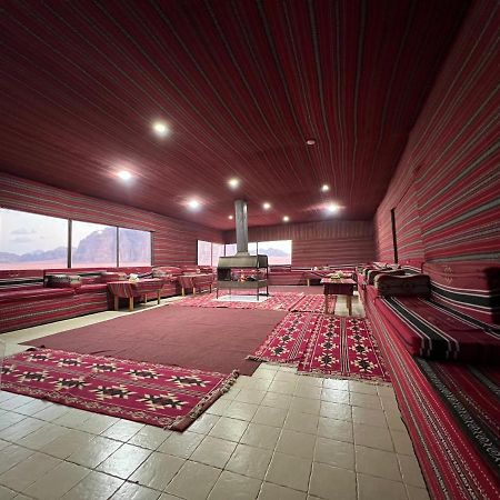 Wadi Rum Cave Camp &Jeep Tour Esterno foto